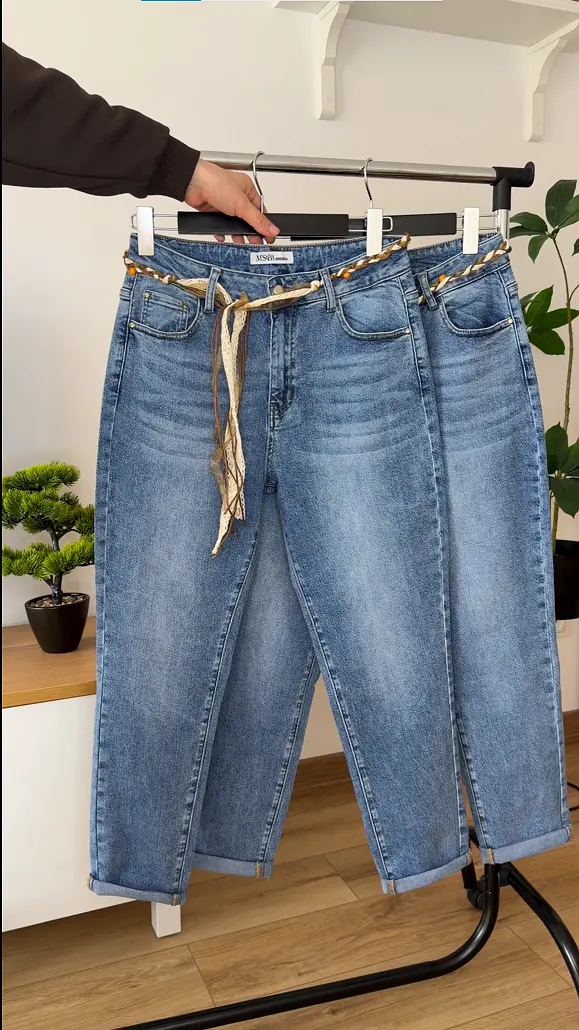 Світло-блакитні Mom Fit