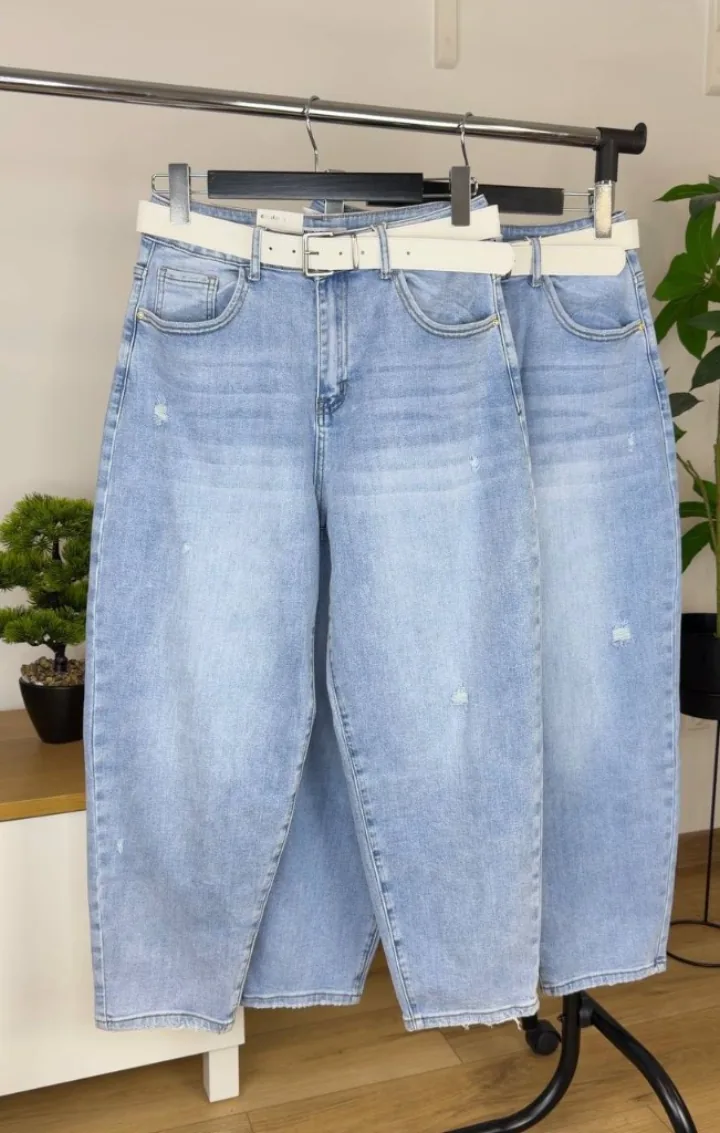 Mom Fit 580 Light Blue